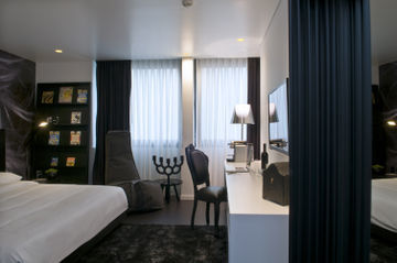 B-aparthotel Regent Lejlighedshotel 4*
